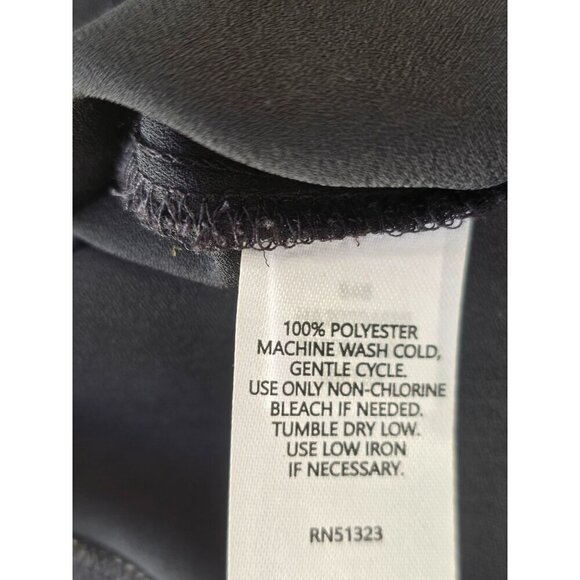 Halogen Tipped Slvless Top Keyhole Round Neckline Sz M/L White Trim on Black NWT - Picture 8 of 11